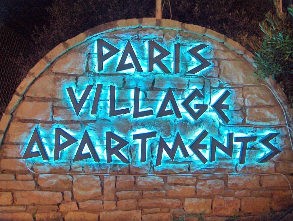 Paris Village Apartments Chrani Exterior foto